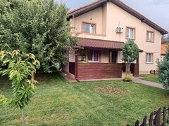 Sabareni, casa 2009, P+1, terasa, garaj, curte 315 mp