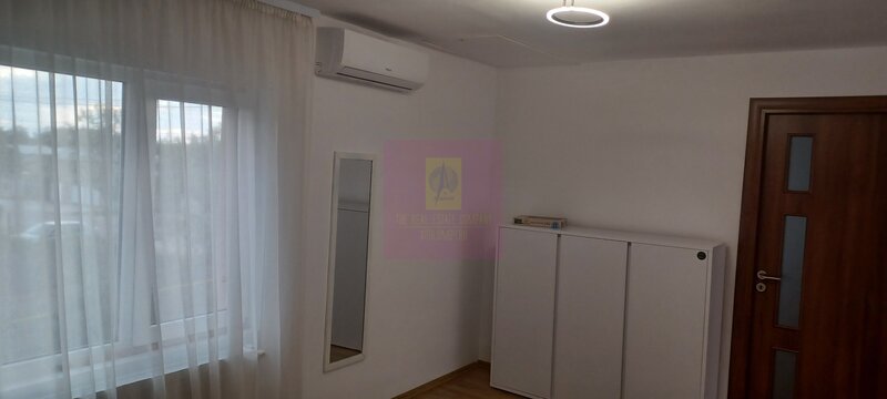 Sabareni, casa 2009, P+1, terasa, garaj, curte 315 mp